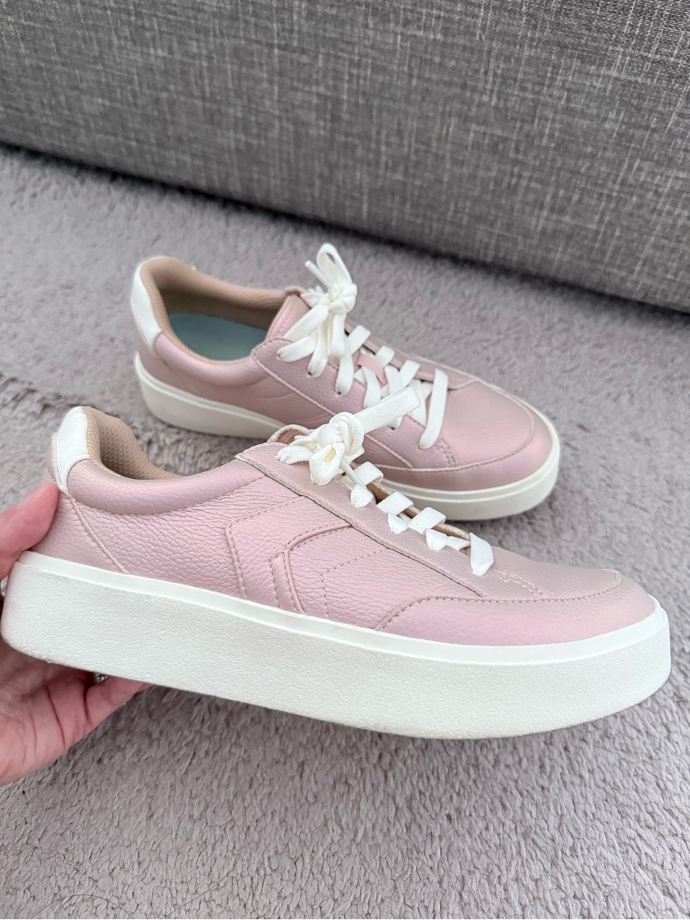Women's Dr. Scholls Pink Madison Lace Sneakers - Size 7.5